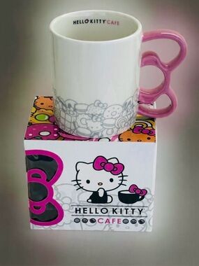 NIB Hello Kitty Cafe White Mug Pink Handle Gray Graphics Logo Box Artwork 12 oz